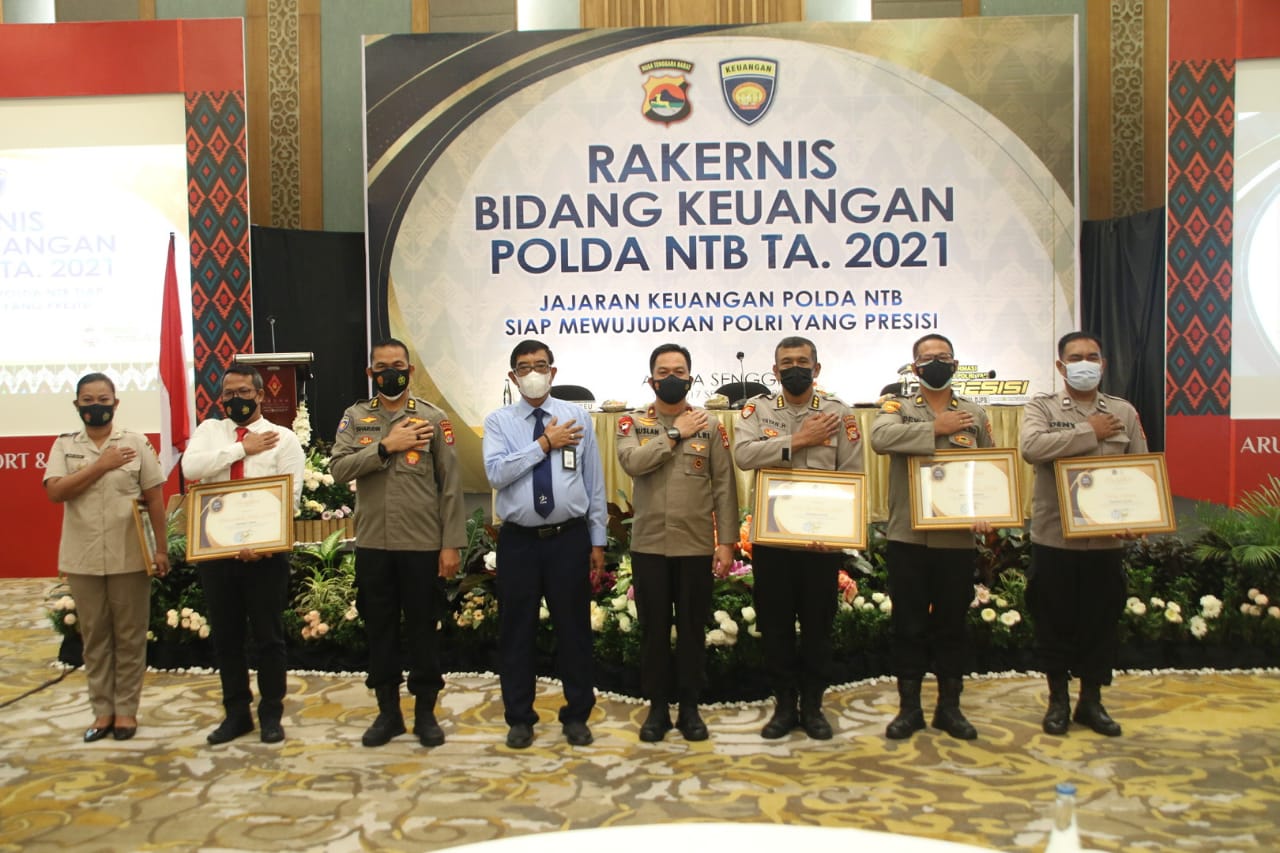 Waka Polda NTB, Drs. Ruslan Aspan, Buka Rakernis Bidang Keungan Polda NTB