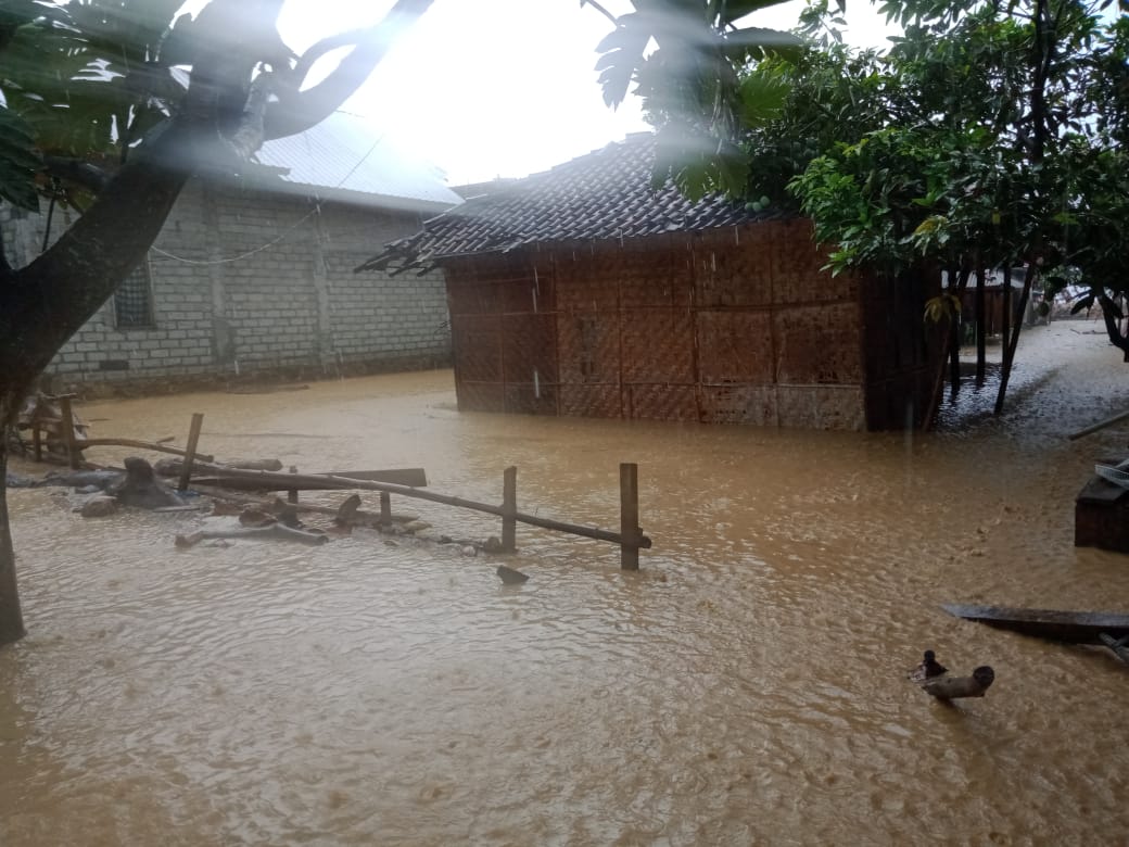 Hujan Deras, Dua Desa di Lombok Tengah Terendam Banjir