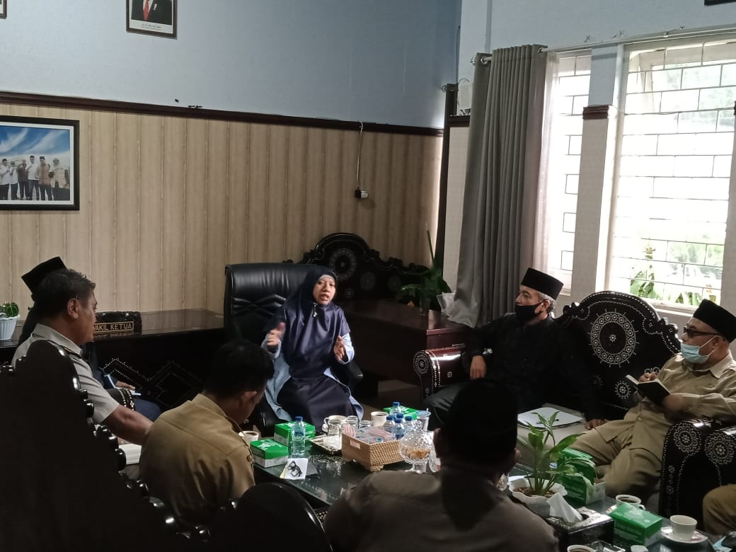 Pastikan Pembangunan SDN 03 Bukit Tinggi, Ummi Nurul Panggil 4 OPD Terkait