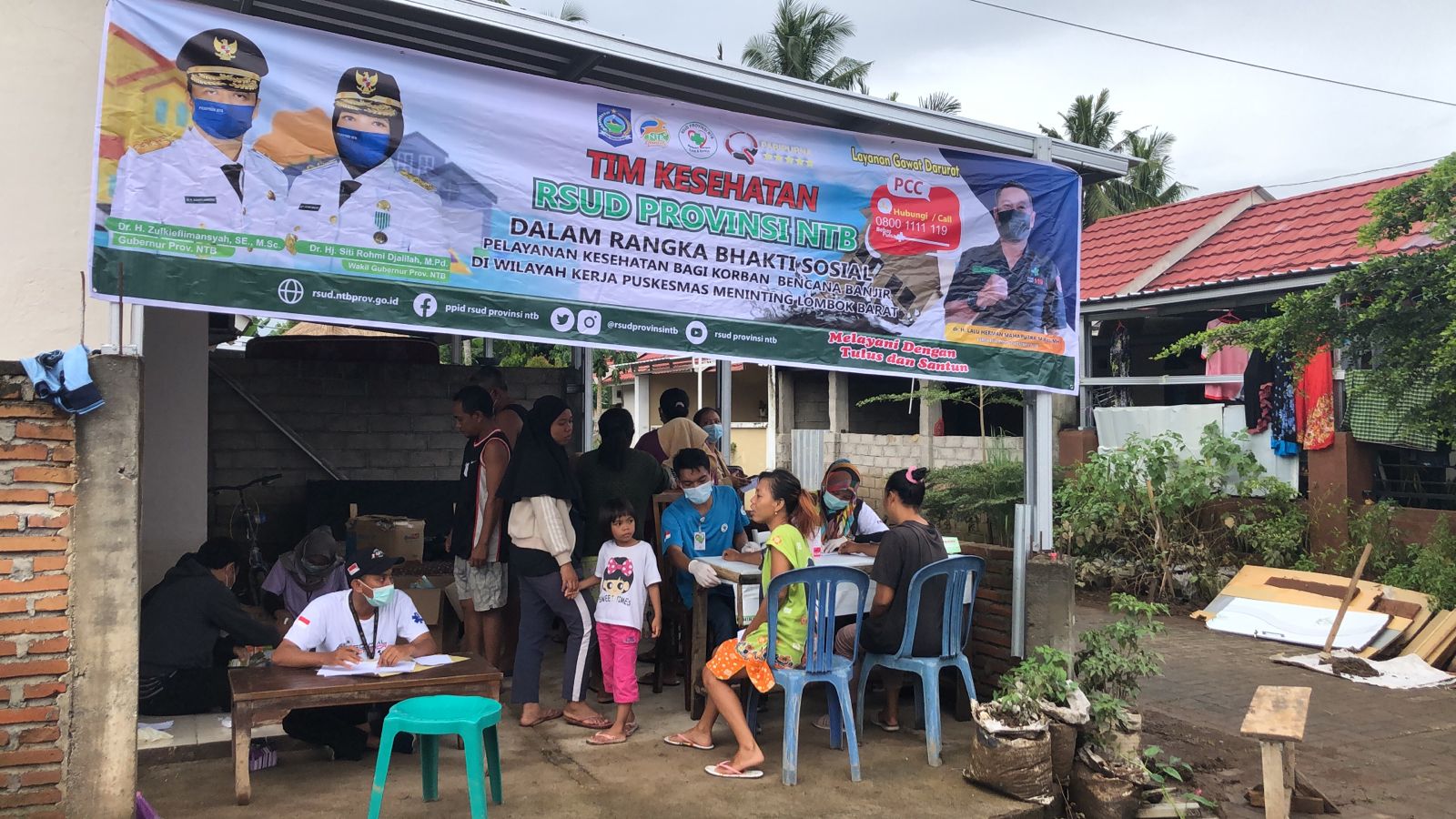 RSUD Provinsi NTB Berikan Layanan Kesehatan Gratis Untuk Korban Banjir Lombok Barat