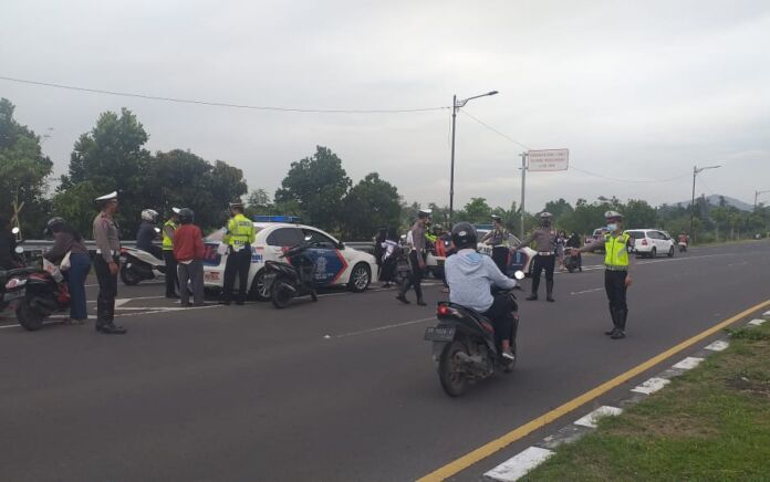 Bandel Gunakan Lajur Cepat Bypass BIL, Pengendara Motor Kena Tilang