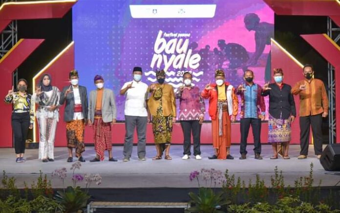 Festival Bau Nyale: Spirit Mandalika Adalah Kebahagiaan Untuk Masyarakat Kecil