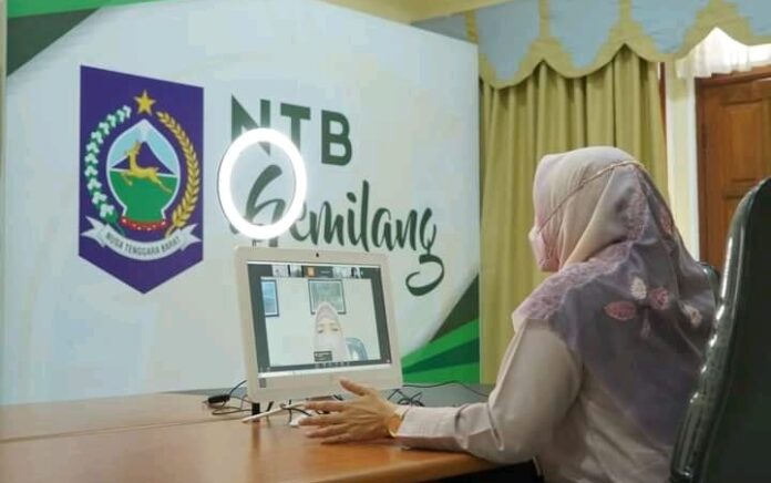 Wakil Gubernur NTB Minta Perkuat Fungsi Keluarga