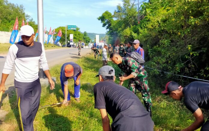 Sambut MotoGP, Masyarakat Lombok Tengah Gotong Royong Bersih-Bersih