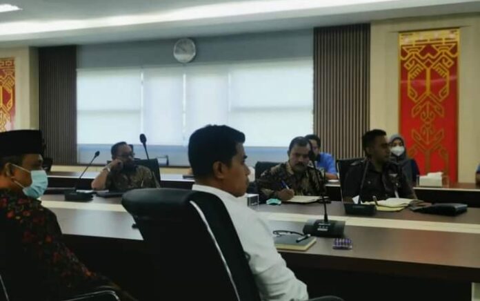 Dirut PDAM Lombok Tengah Hadiri Program Kemitraan Solidaritas PERPAMSI 2022