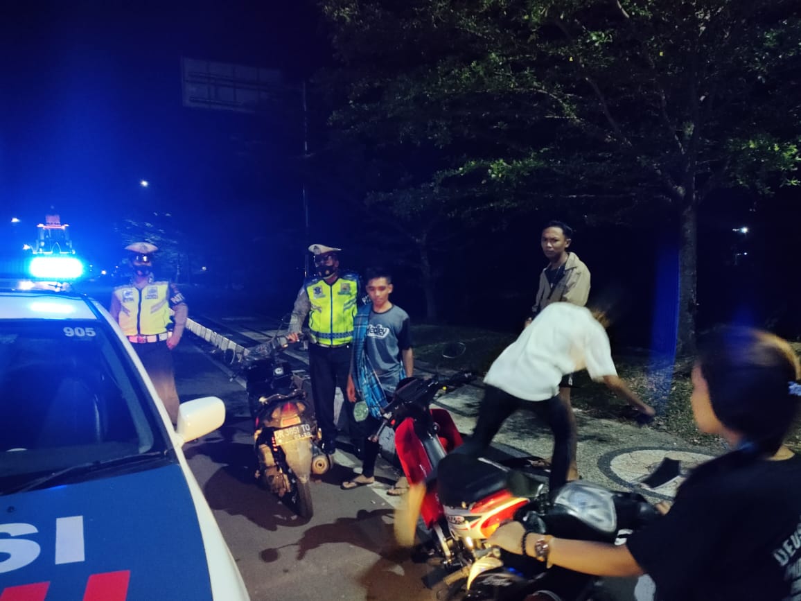 Polres Lombok Barat Tertibkan Motor Yang Menggunakan Knalpot Brong