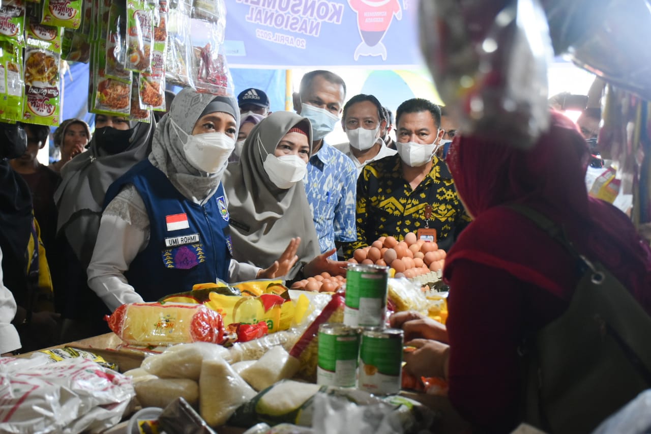 Jelang Idul Fitri, Harga Bahan Pokok di Beberapa Pasar NTB Masih Stabil