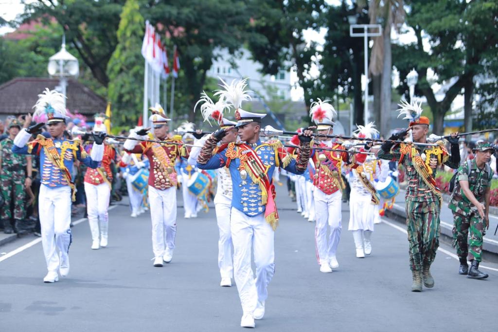 Parade Defile Meriahkan Pembukaan Latsitarda Nusantara di NTB