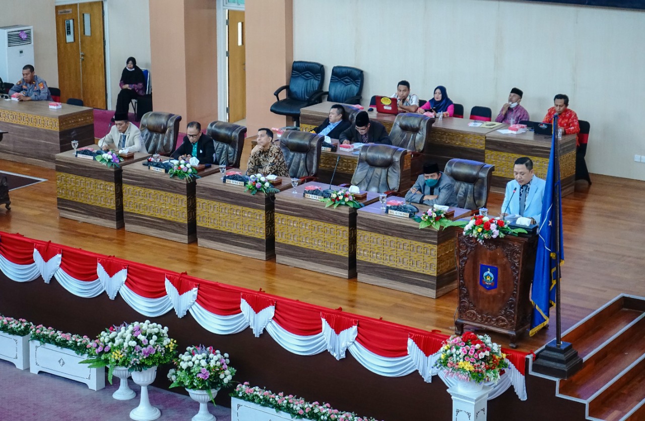 Sidang Paripurna: Perubahan Tatib DPRD Kabupaten Lombok Tengah Disetujui