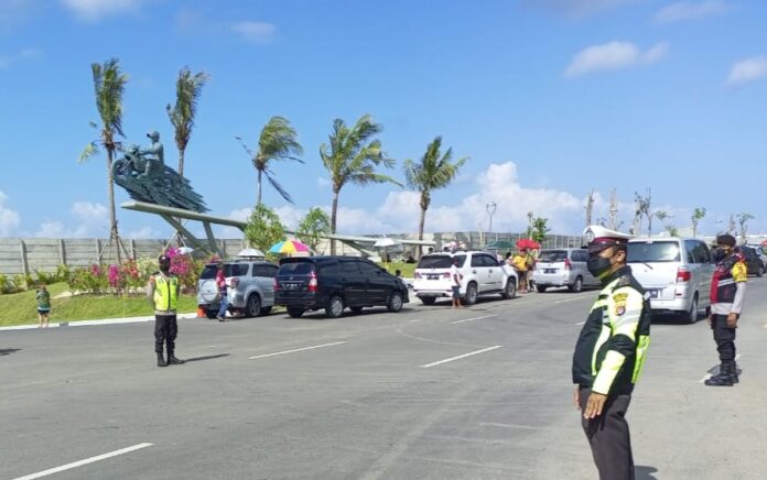 Libur Lebaran, Polres Lombok Tengah Optimalkan Pengamanan Kawasan Wisata