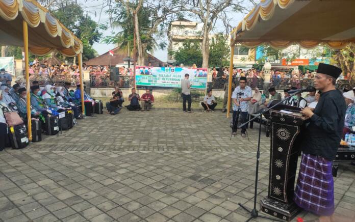 Lepas Jemaah Haji, Bupati Minta Doa Agar Lombok Tengah Maju