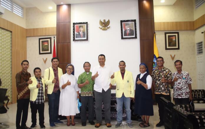 Rawat Keberagaman dan Keharmonisan Bang Zul Apresiasi Organisasi Katolik NTB