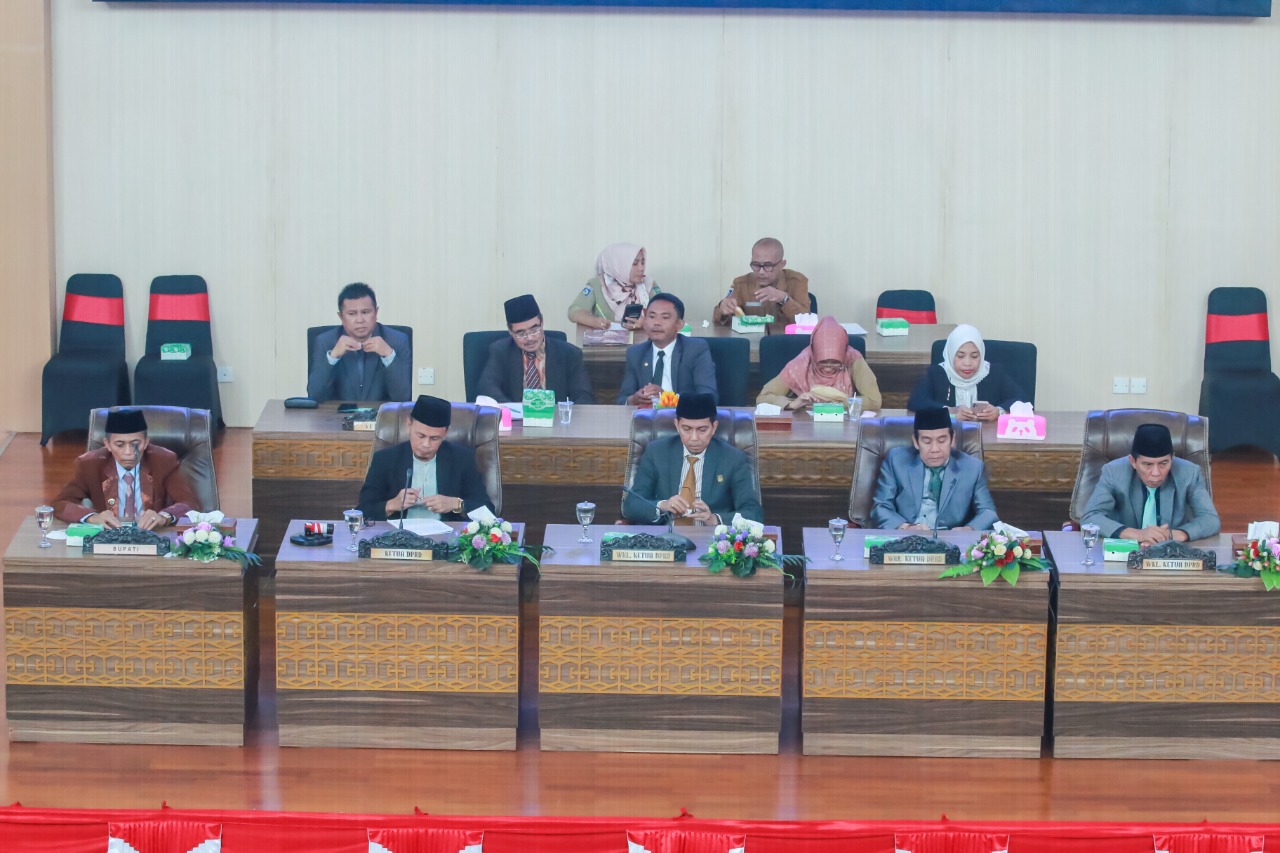 Sidang Paripurna, Dewan Setujui Perubahan Nama Baru Perangkat Daerah di Lombok Tengah