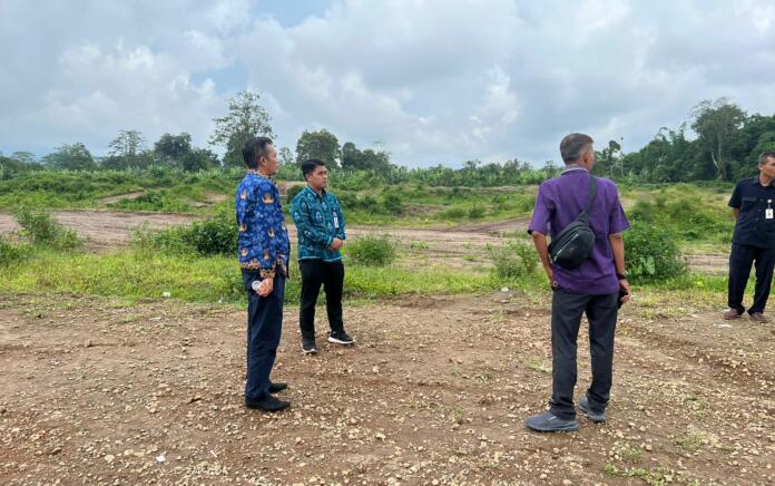 Bupati Pathul Bahri Tinjau Proses Perbaikan Sirkuit Motor Cross 459 Lantan