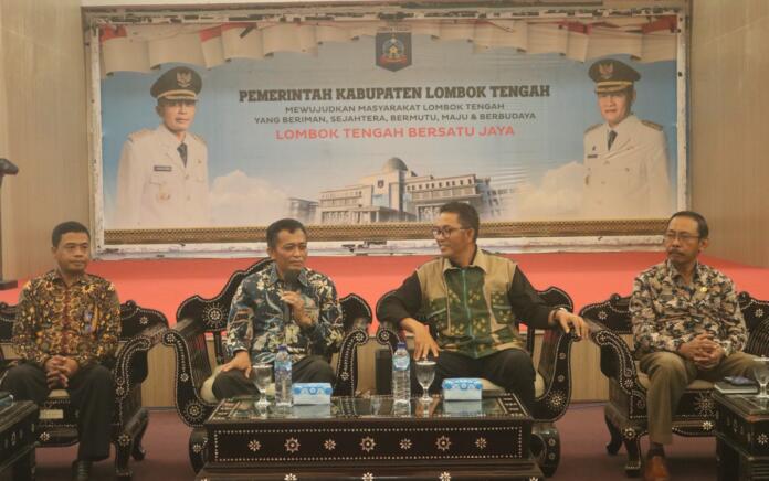 Pemda Lombok Tengah Siap Sukseskan Atraksi Budaya Pacuan Kuda Tradisional di Sasake