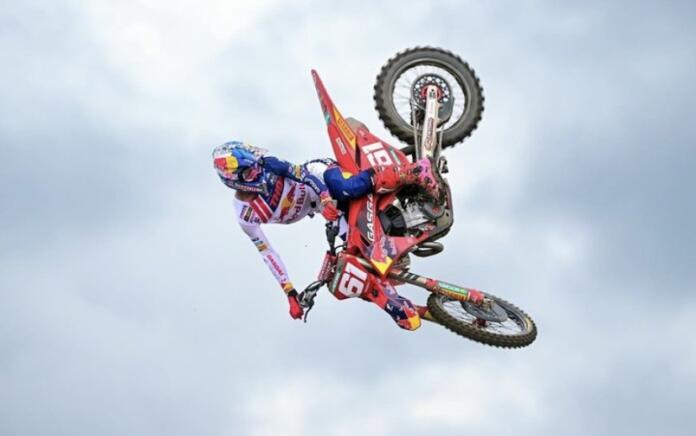 Jorge Prado Unggul di Grand Prix Race 1 MXGP Selaparang Lombok