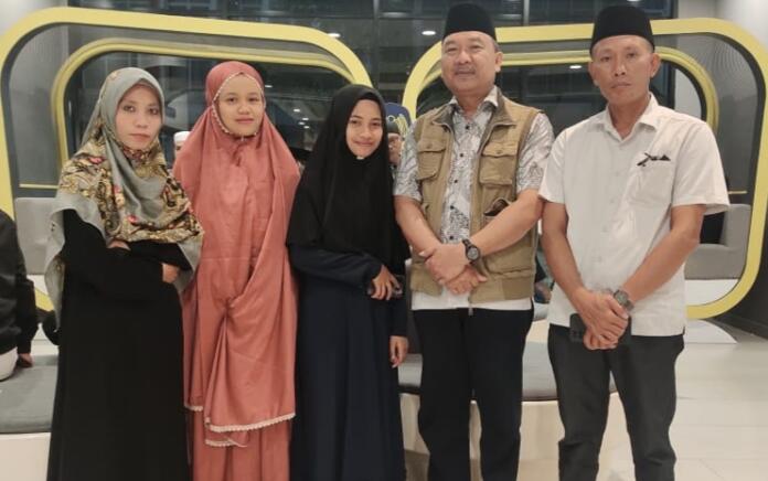 Tiga Putri Terbaik Lombok Tengah Akan Berlomba di STQ Nasional XXVII Kota Jambi