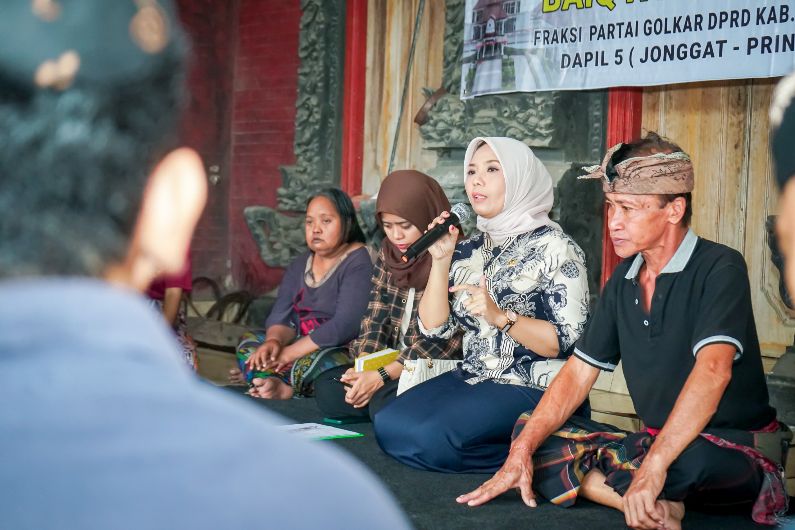 Serap Aspirasi, Dewan Bq. Fatmawati Bertemu Masyarakat Desa Ubung