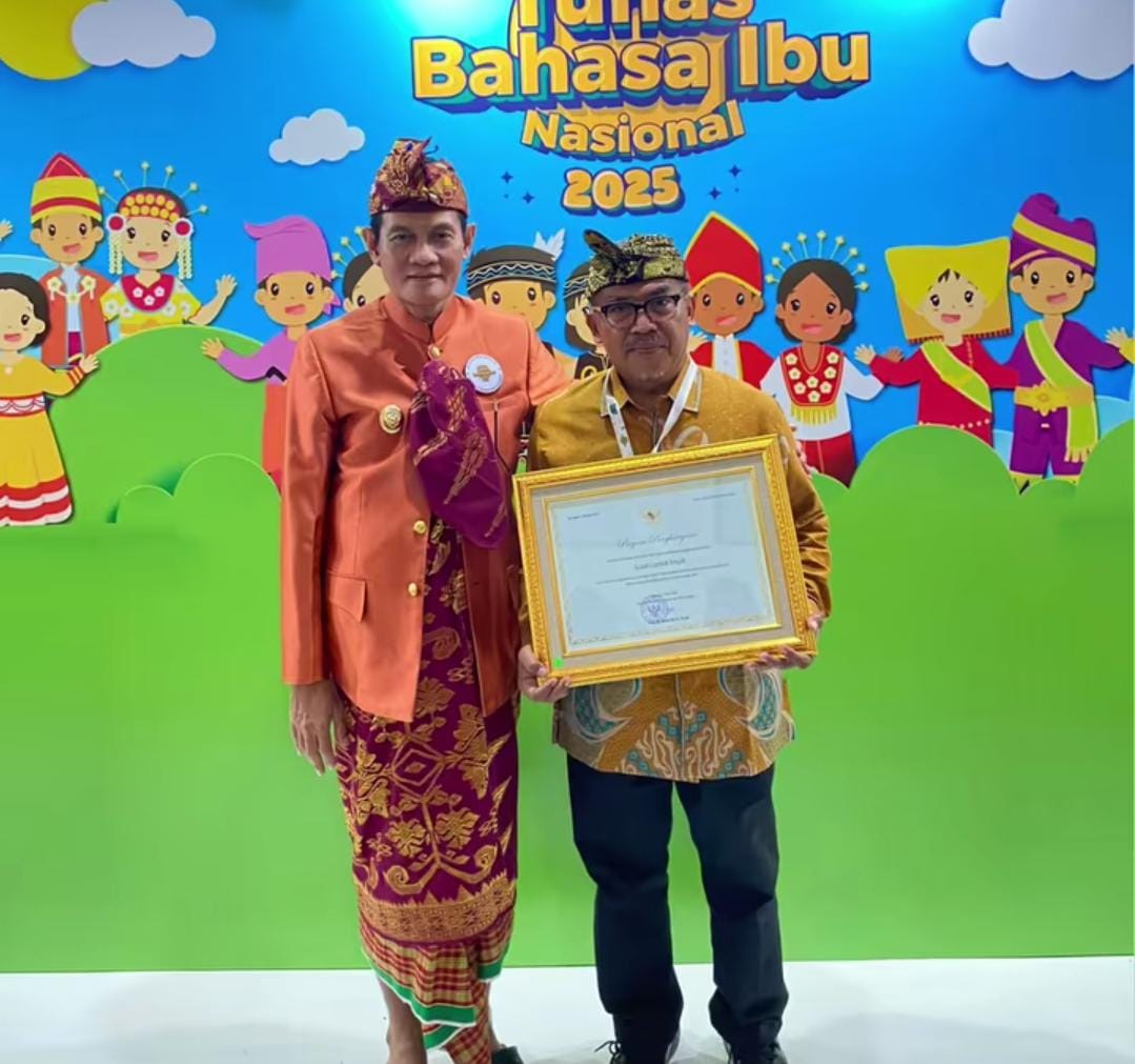 Komitmen Lestarikan Bahasa Daerah Lombok Tengah Raih Penghargaan Nasional