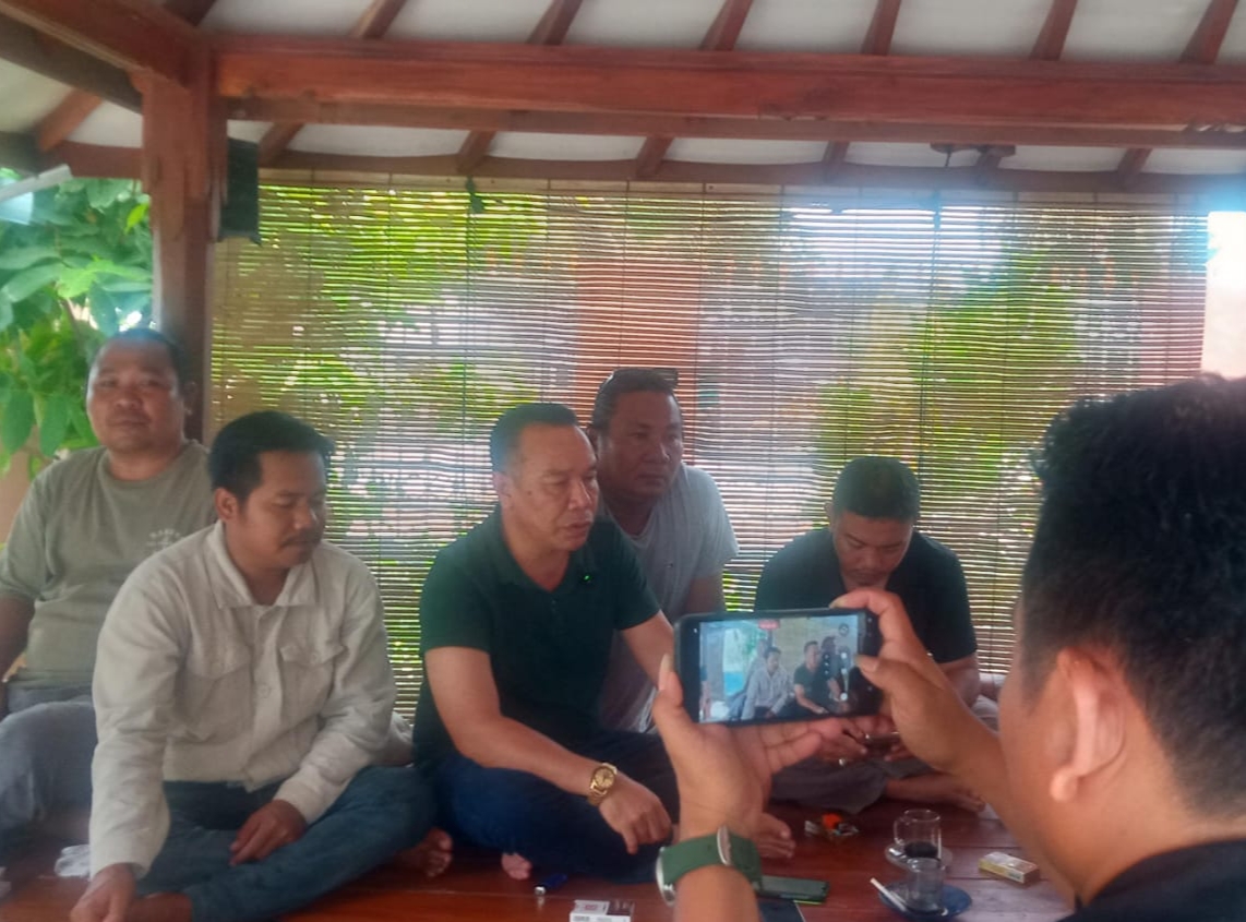 Lalu Muhiban: Tidak Ada Intimidasi, Ini Murni Bentuk Kepedulian Terhadap Warga Lalu Muhiban: Tidak Ada Intimidasi, Ini Murni Bentuk Kepedulian Terhadap Warga